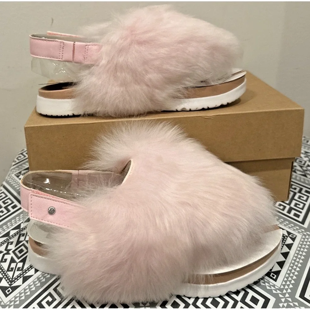 UGG Big Girls Size 5/ EU 35 Holly Fuzzy Sling Back Fur Sandals Seashell Pink